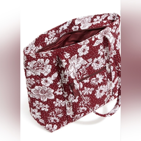 Vera Bradley Collegiate Collection - Picture 5 of 6